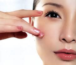 Nhấn mí khác cắt mí như thế nào 3 su-khac-nhau-nhan-mi-va-cat-mi2