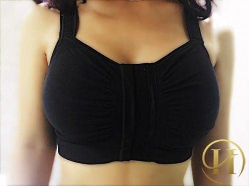Mặc áo định hình theo đúng chỉ dẫn của bác sĩ