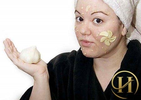 Thổi bay mụn thịt quanh mắt bằng phương pháp tự nhiên