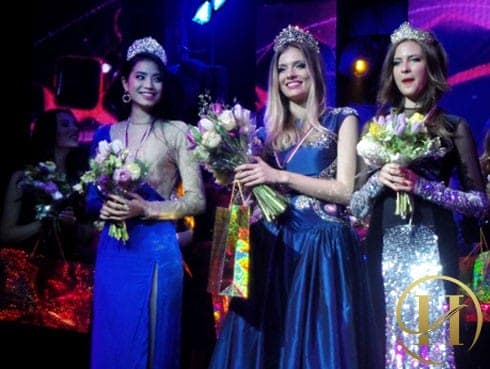 Hành trình lột xác nhan sắc của tân HHHV 2015 Phạm Thị Hương 9