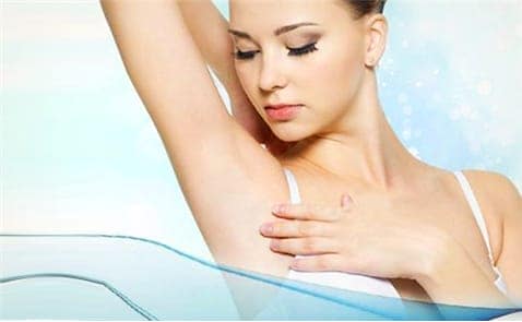 Tự tin với vùng nách khô thoáng và trắng sáng