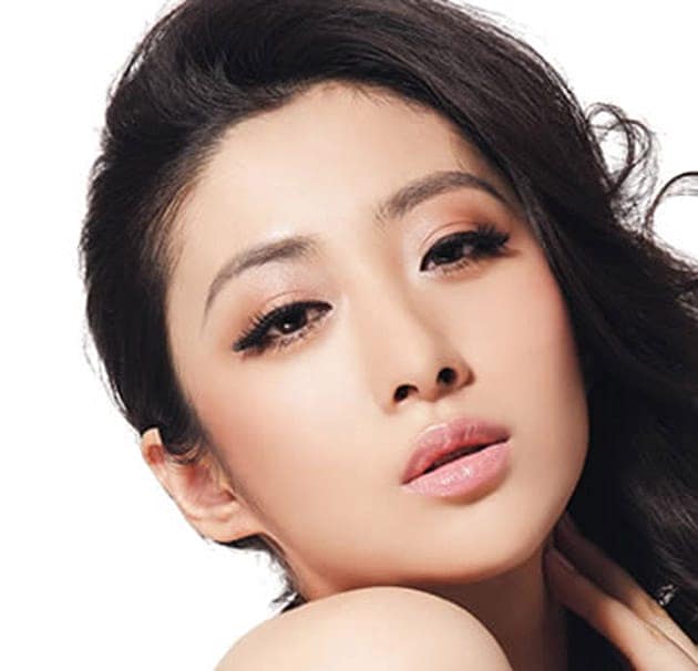 Nối mi có gây sụp mí mắt hay không?