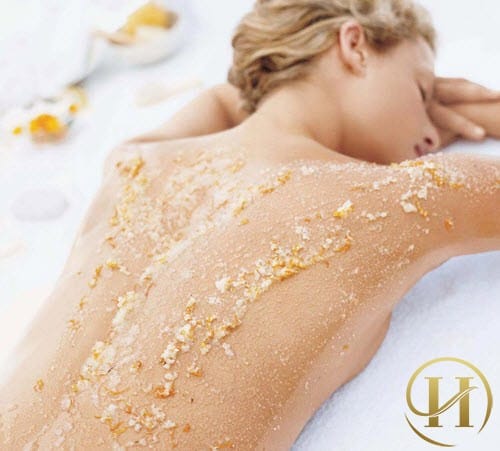 Rỉ tai cách tắm trắng "từ đầu đến chân" bằng thuốc bắc