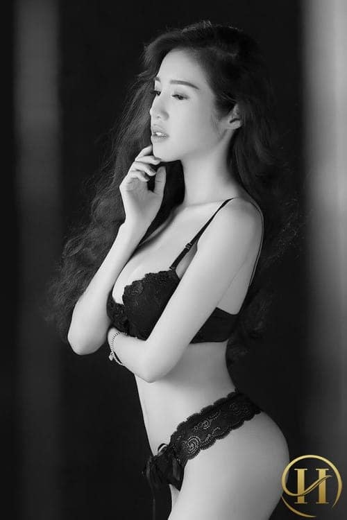 Elly Trần