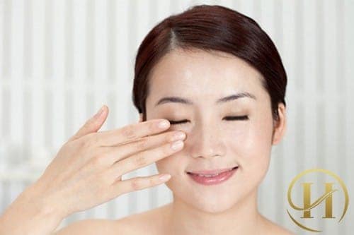 Trị thâm quầng mắt