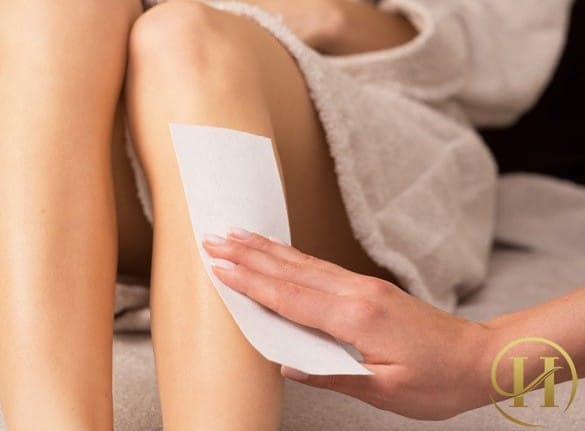 Triệt lông chân bằng sáp