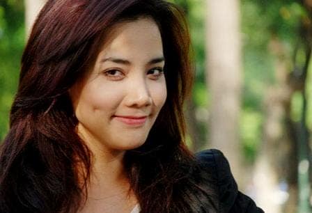 Khám phá thú vị về ý nghĩa của má lúm đồng tiền