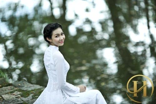 Người đẹp Bích Khanh