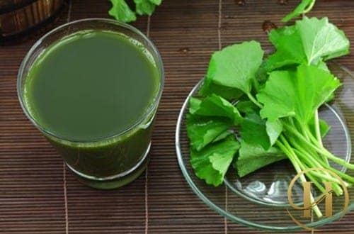 Làm trắng da bằng rau má