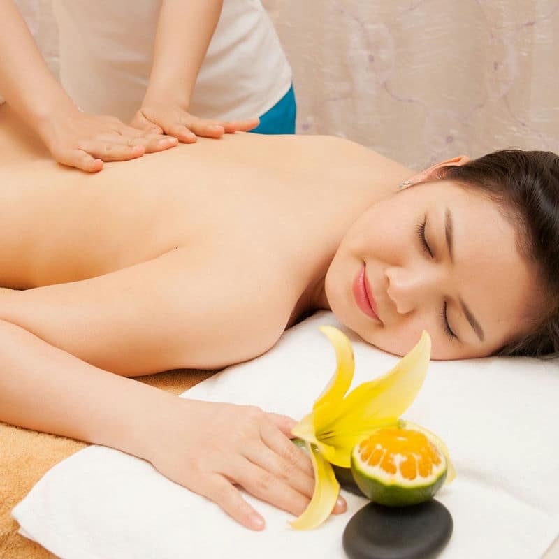 Bật mí cách làm trắng da siêu tốc tại nhà bằng quả cam