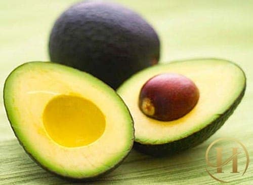 Trị thâm quầng mắt bằng bơ