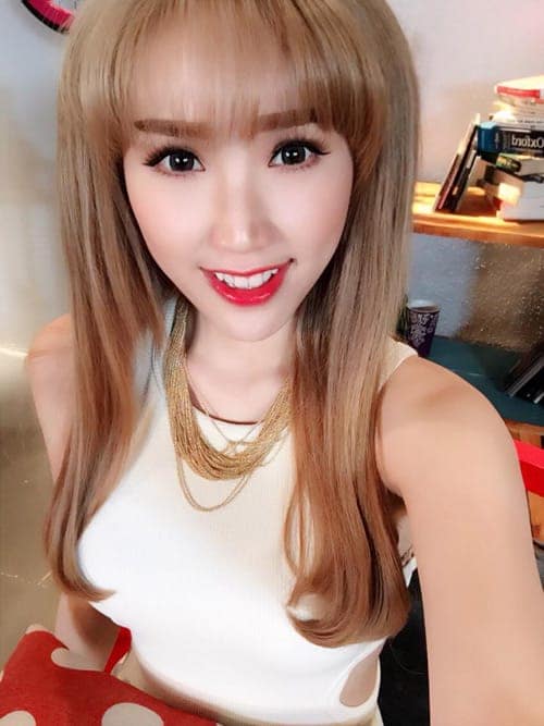 Điểm danh những sao Việt khiến fan "sửng sốt" vì có khuôn mặt V-line lạ