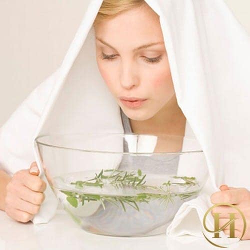 Làm sạch da bằng việc xông hơi tại nhà bằng nước nóng