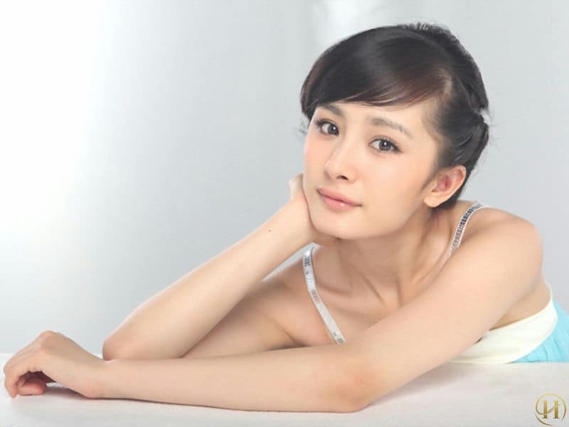 Dáng mũi cao, thanh tú là điều bạn gái nào cũng mơ ước