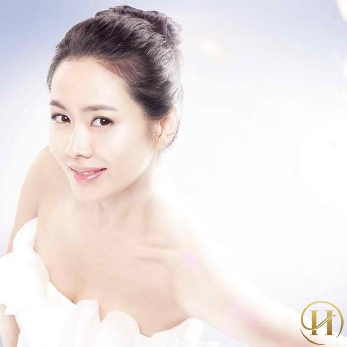 Làn da trắng sáng, mịn màng luôn giúp phái đẹp tự tin và quyến rũ