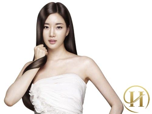Cựu hoa hậu Hàn Quốc cho biết cách ăn uống và luyện tập chính là bí quyết làm đẹp của cô