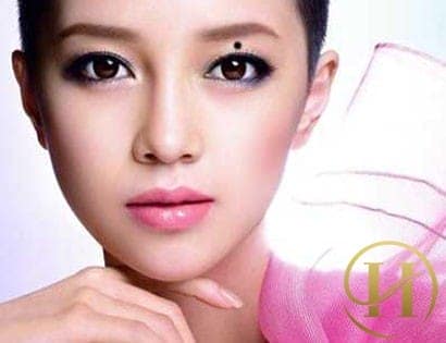 Vị trí này cho bạn biết họ là người thích cuộc sống tự do tự tại, không thích trói buộc, 10 người thì đến 8, 9 người không có bất động sản, thường xuyên chuyển nhà, nơi ở không cố định. 