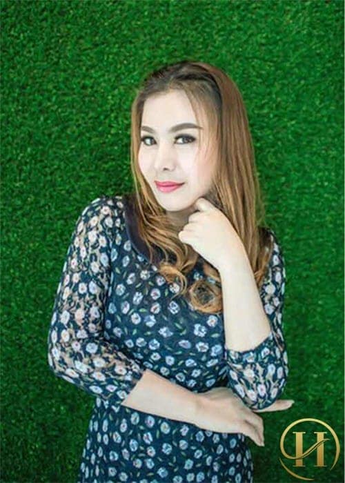 Praew gầy hơn và làn da cũng trắng mịn bất ngờ