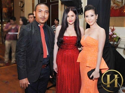 Hiện tại, chiếc cằm trở nên thon gọn bất ngờ