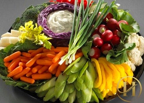 Đừng quên bổ sung thêm rau xanh và hoa quả mỗi ngày