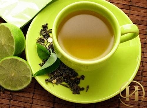 Cách làm giảm vòng 2 nhanh nhất sau khi sinh với nước trà xanh pha chanh