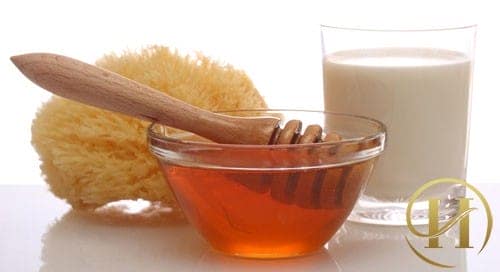 Cách làm giảm nếp nhăn trên mặt bằng mật ong - sữa
