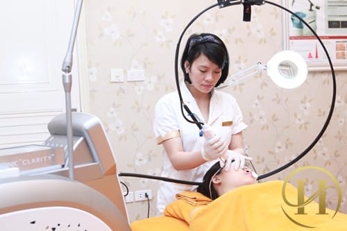 Cách trị giãn mao mạch hiệu quả cao bằng Laser Clarity