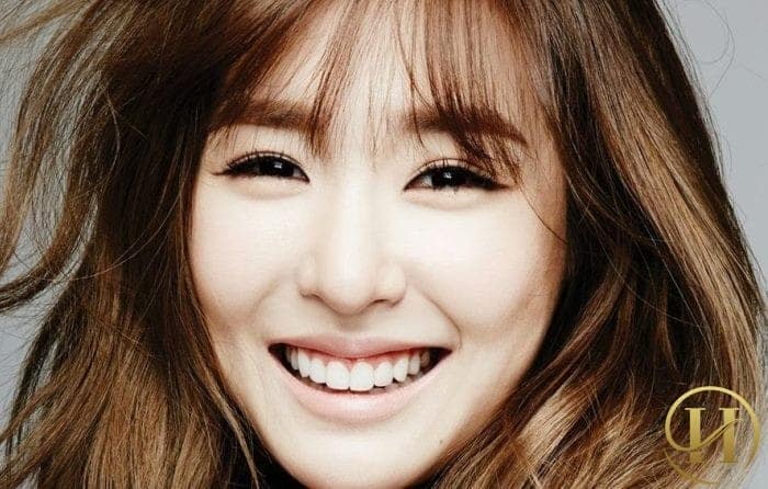 Bọng mắt cười xuất hiện do phần mỡ thừa tích tụ ngay ở vị trí mí mắt dưới khiến mí dưới phồng lên. 