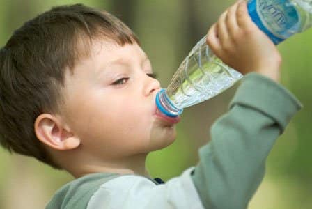 Cách chữa da chân tay khô ráp ở trẻ em hiệu quả 1