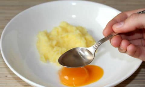 Điều trị da khô bằng các nguyên liệu đơn giản