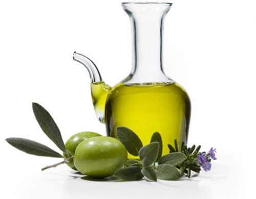 Điều trị da khô bằng dầu oliu