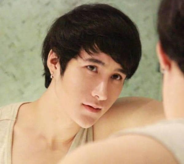 Chàng trai xấu xí trở thành hot boy sau khi phẫu thuật thẩm mỹ