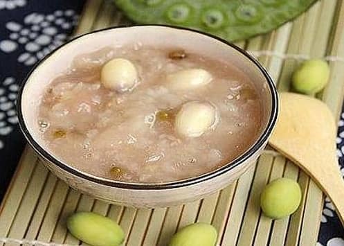 Những món ăn có khả năng điều trị bệnh khí hư 1