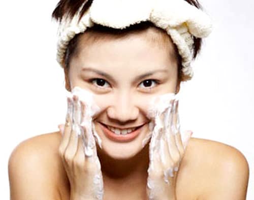 Điều trị da khô bằng bã đậu nành