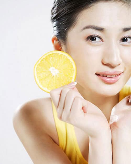 Điều trị da khô tại nhà bằng quả cam
